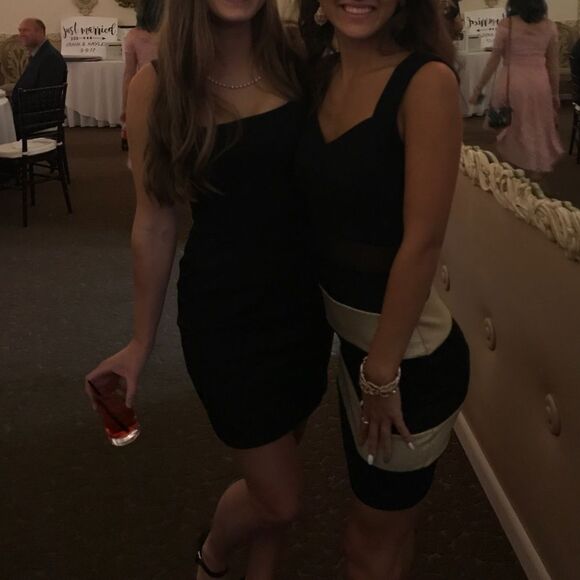 Banana republic black dress 💕HUGE CLOSET SALE - Picture 3 of 7